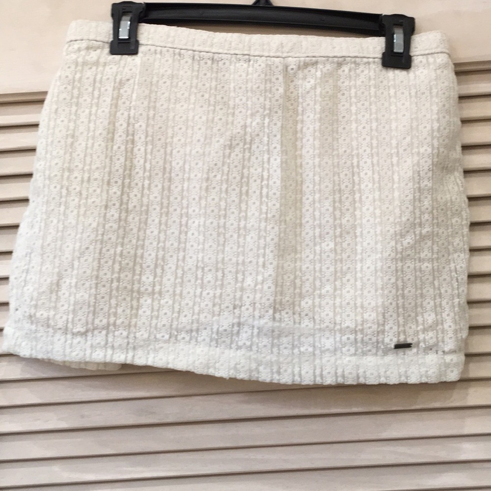 Hollister mini skirt